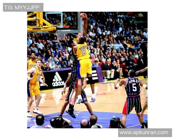 2005年火箭与湖人激战回顾:经典对决中的传奇瞬间与球星表现分析 2005年火箭与湖人激战回顾:经典对决中的传奇瞬间与球星表现分析