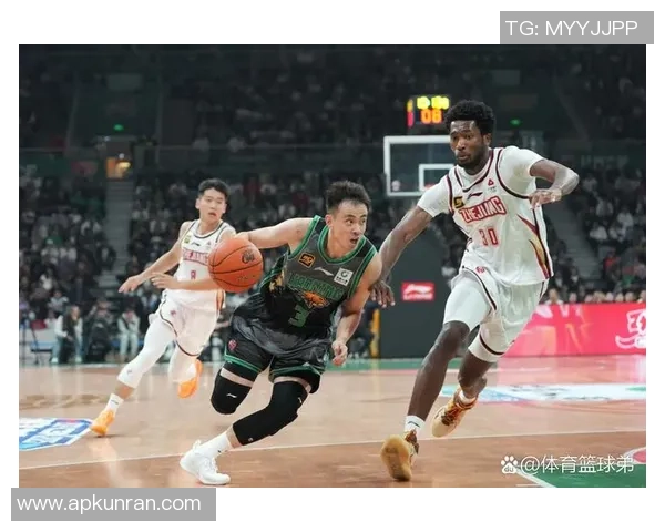 CBA激战辽宁队对决北京紫禁队精彩瞬间回顾与分析